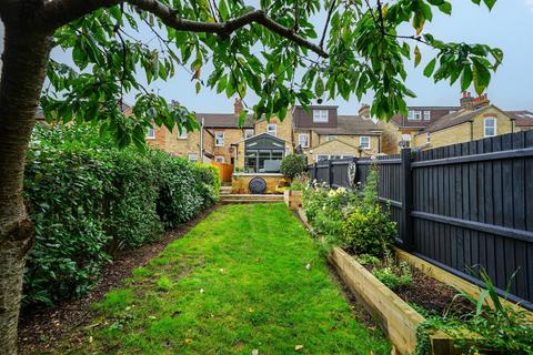 3 bedroom end of terrace house for sale, Springfield Road, Linslade