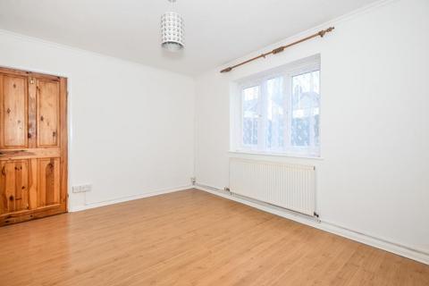 2 bedroom apartment to rent, The Drive, Northwood HA6