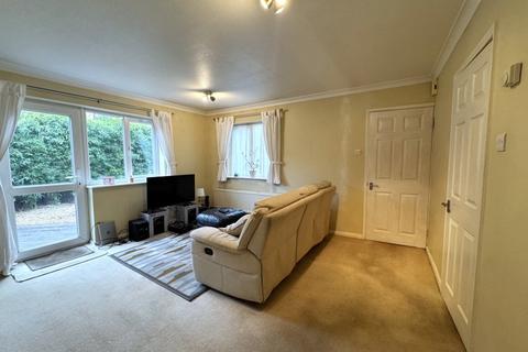 undefined, Newsham Road, Woking GU21