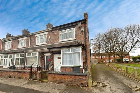 2 bedroom end of terrace house to rent, Coronation Street, Staffordshire ST6