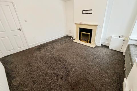 2 bedroom end of terrace house to rent, Coronation Street, Staffordshire ST6