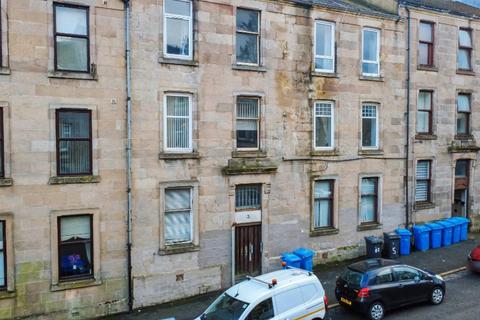 2 bedroom flat to rent, Brachelston Street, Inverclyde, Greenock, PA16