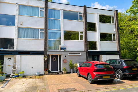 3 bedroom terraced house for sale, Bollin Mews, Prestbury, SK10 4DP