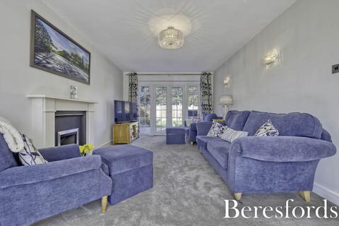 4 bedroom detached house for sale, Pittman Close, Ingrave, CM13