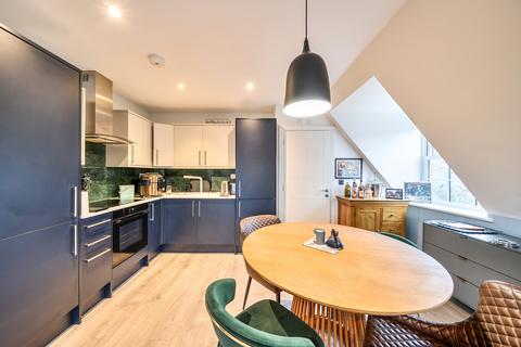 1 bedroom apartment for sale, High Street, Rickmansworth, Hertfordshire