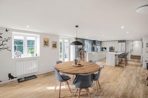 3 bedroom flat for sale, Carmel Terrace, Wallingford OX10