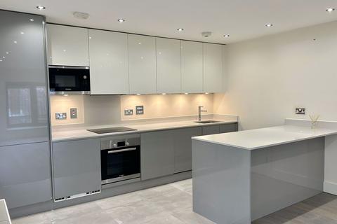 undefined, Lyons Crescent, Ronnies Wharf, TN9