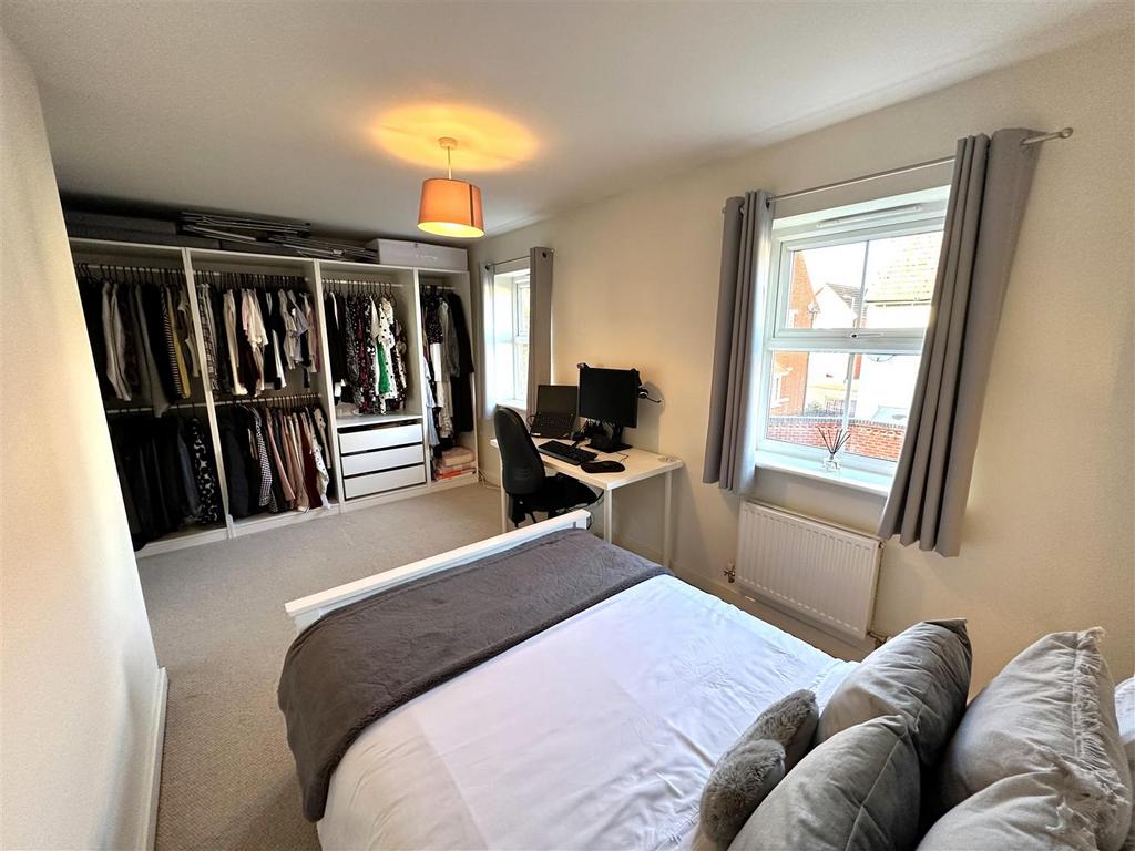Second Bedroom 930