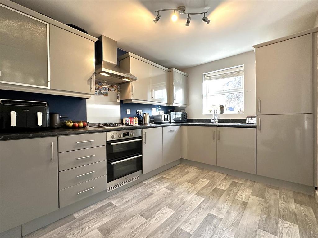 Stylish Modern Kitchen 964