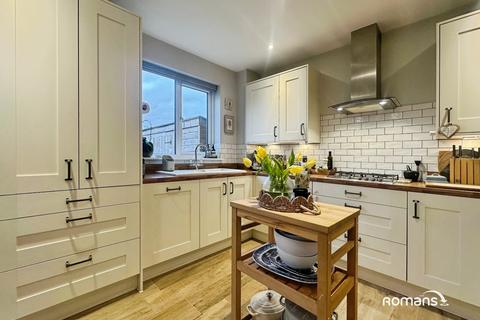 undefined, Runcie Crescent, Basingstoke, Hampshire