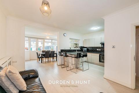 undefined, Warley Avenue, Chadwell Heath, RM8