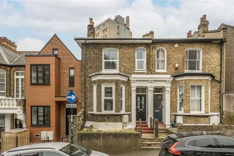 undefined, Laurie Grove, London SE14