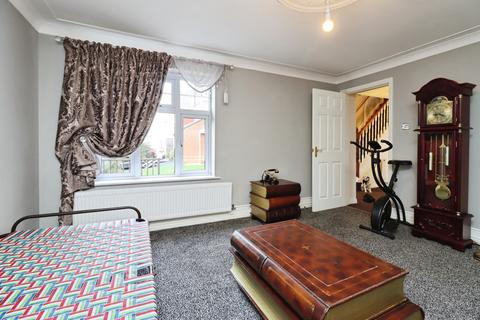4 bedroom detached house for sale, Wyndham Grove, Telford TF2