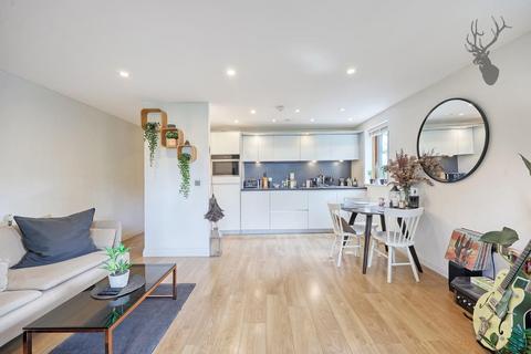 2 bedroom flat for sale, Steward House, Bow