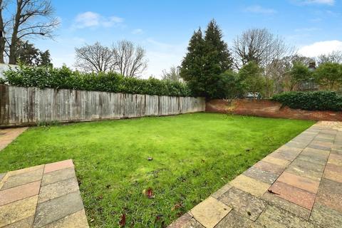 undefined, Lewins Road, Chalfont St Peter SL9
