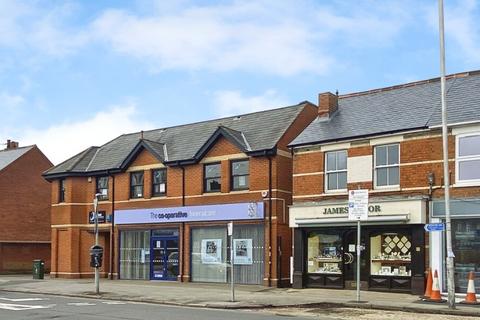 Retail property (high street) to rent, 100 School Rd Reading RG31 5AU