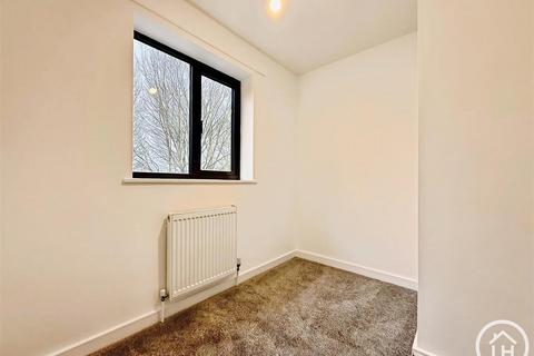 3 bedroom link detached house for sale, Beaumont Davey Close, Faversham