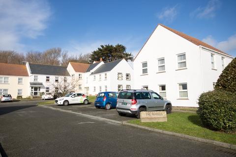 undefined, Flat 13, Grandes Maison Road, St Sampsons