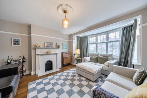 4 bedroom terraced house for sale, Hillcourt Avenue, North Finchley, London, N12