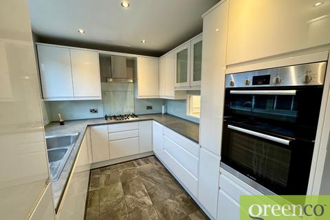 3 bedroom semi-detached house to rent, Woodhall Avenue, Bury M45