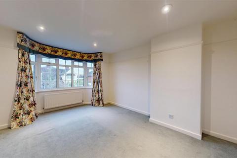3 bedroom semi-detached house to rent, Luciefelde Road, Shrewsbury