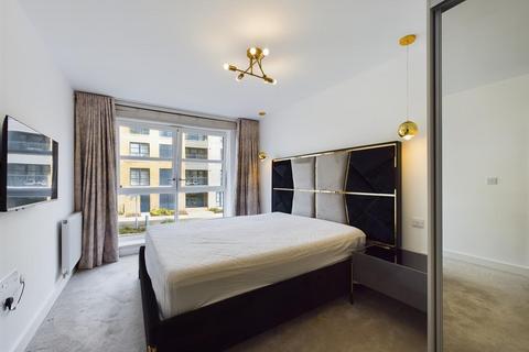 undefined, Eastern Avenue, Ebbsfleet Valley