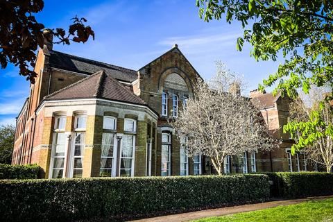 2 bedroom apartment for sale, Monro Drive, Guildford GU2