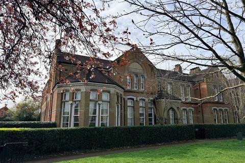 2 bedroom apartment for sale, Monro Drive, Guildford GU2