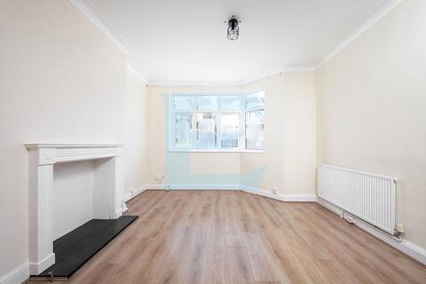 2 bedroom apartment for sale, Hale Grove Gardens, Mill Hill, London, NW7