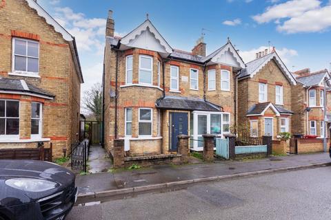 undefined, Elmhurst Road, Langley SL3
