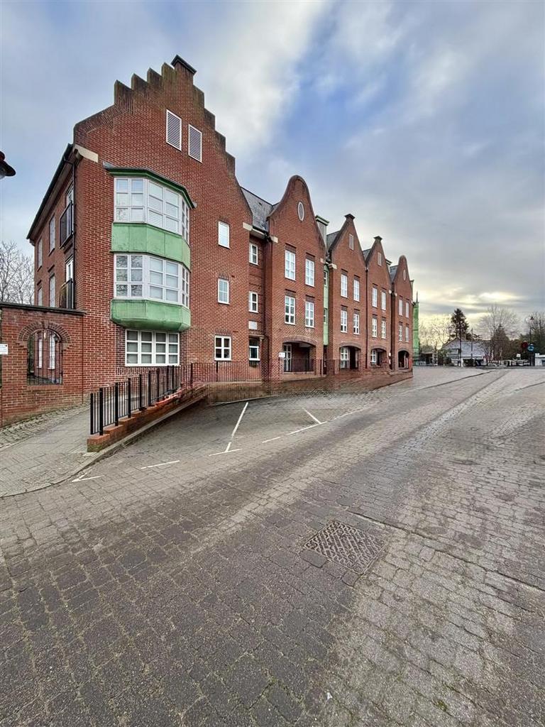 Watling mansions   radlett