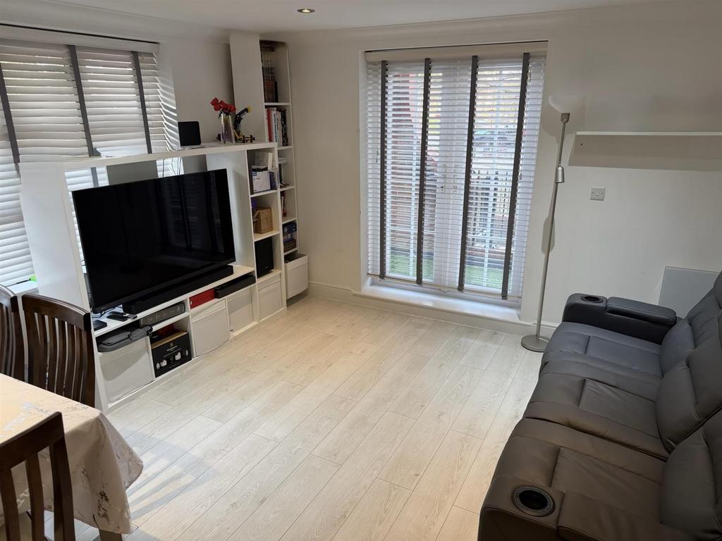 Reception / Living–Dining Room