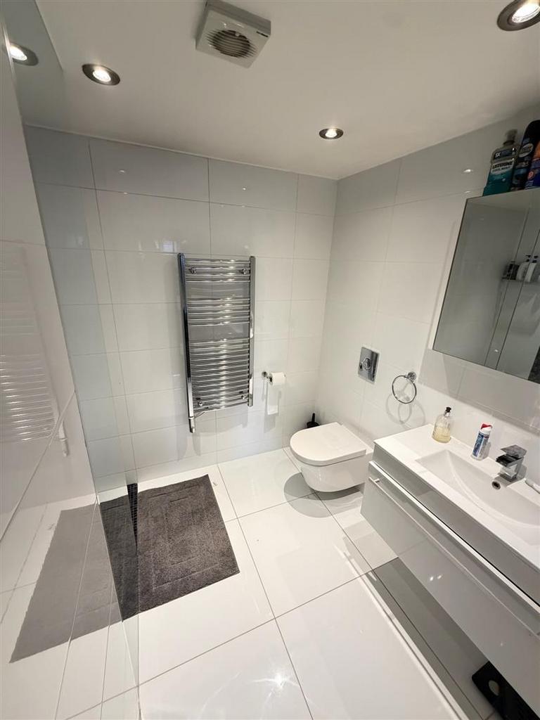 En-Suite Shower Room