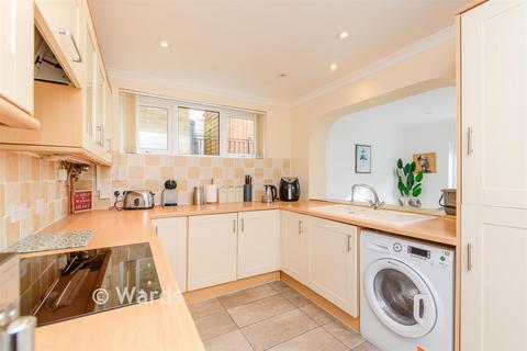 undefined, Lyndhurst Way, Meopham DA13