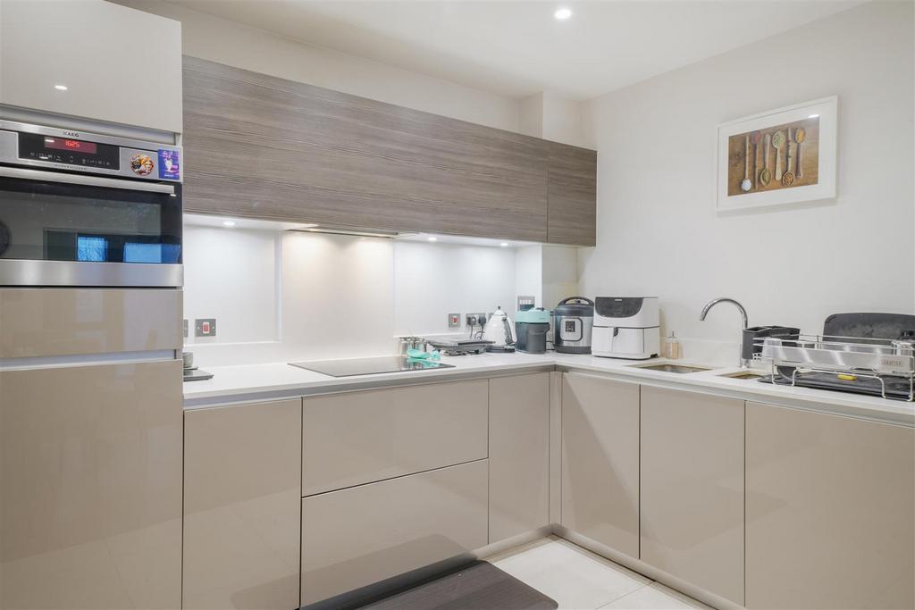 225 Williams Way - Qr3t3wg QWVIf Sn LUQBJC.jpg