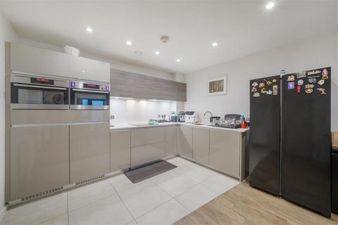 2 bedroom apartment to rent, Williams Way, Wembley