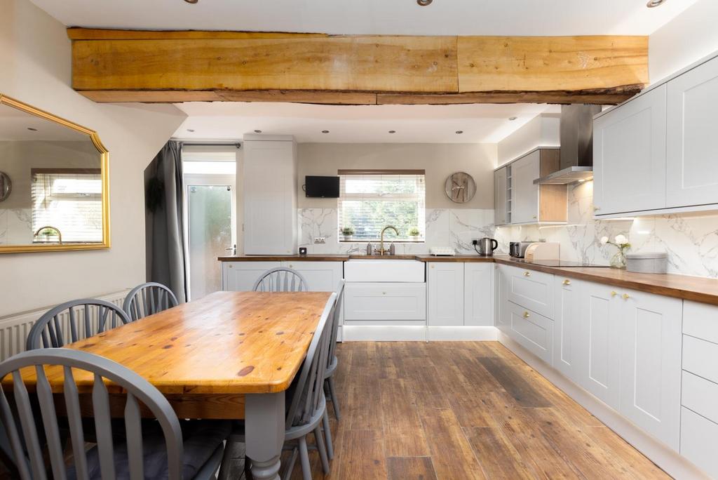 12 Wedmore Vale, BS3-.jpg