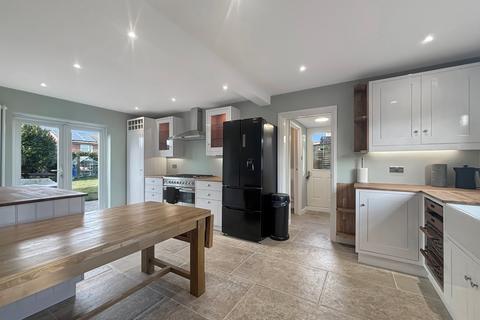 3 bedroom semi-detached house for sale, Britannia Crescent, Wivenhoe, Colchester, CO7