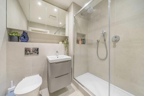 1 bedroom flat for sale, Morshead Yard, Hampton TW12