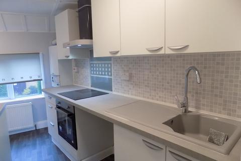 2 bedroom flat to rent, Grange Avenue, Luton, Bedfordshire
