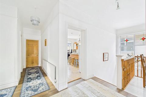 3 bedroom apartment for sale, Stourcliffe Avenue, Bournemouth, BH6