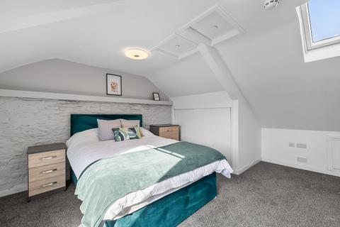 undefined, 16 St James Place West, Plymouth PL1
