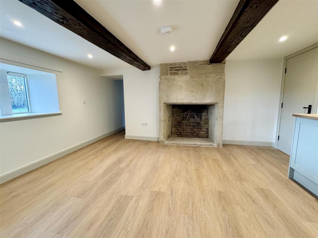 Dining kitchen