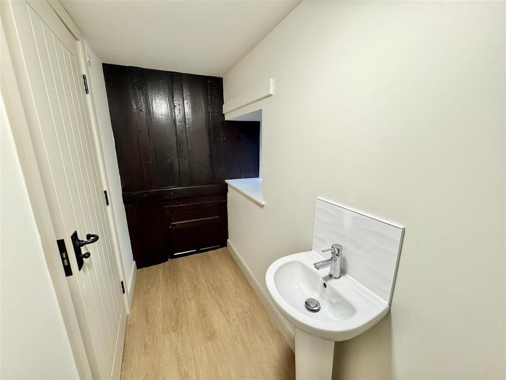 Downstairs wc