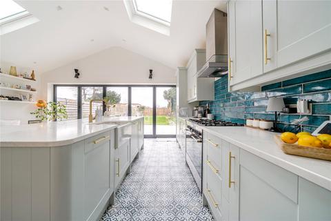 4 bedroom semi-detached house for sale, Beauchamp Road, West Molesey, KT8