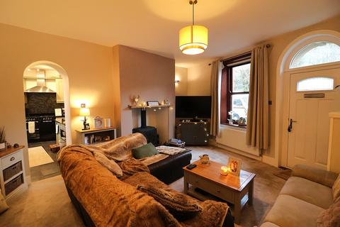 2 bedroom terraced house for sale, Cross Street, Glossop SK13