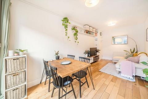 1 bedroom flat for sale, Sternhold Avenue, London SW2