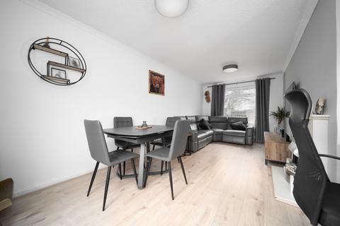 undefined, Chapel Drive, Stenhousemuir, Larbert, FK5
