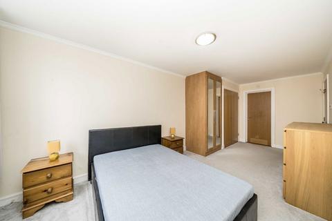 undefined, Rotherhithe Street, London SE16
