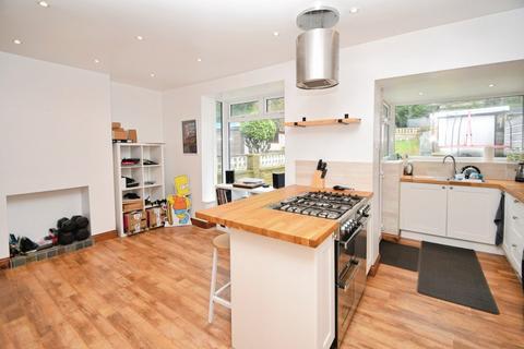 3 bedroom semi-detached house for sale, Howbeck Avenue, Keighley BD20